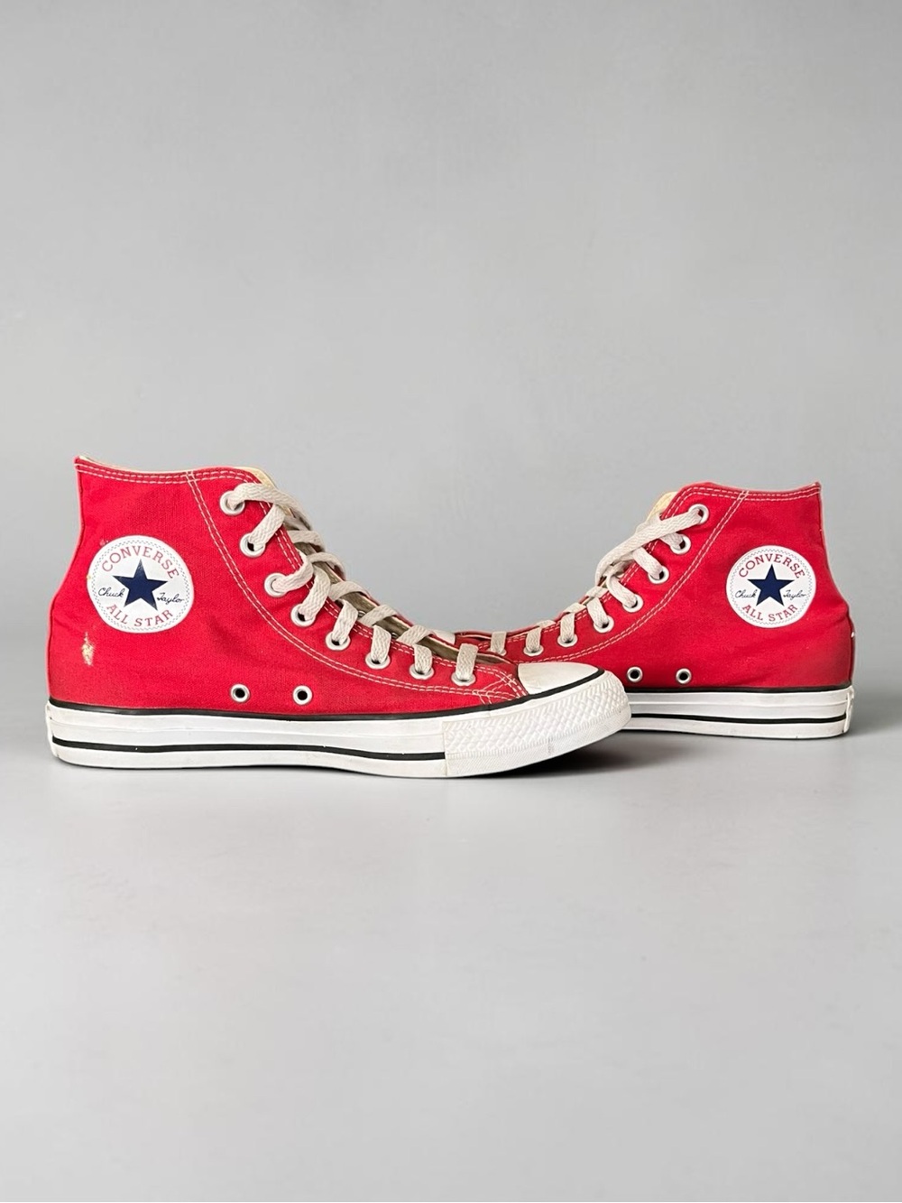 Converse Chuck Taylor All Star Red High Top Sneakers Size 8.5 - Picture 2 of 12